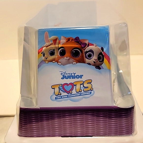 Disney T.O.T.S Actio Figure set contains 6 figures. New sealed - Picture 3 of 5